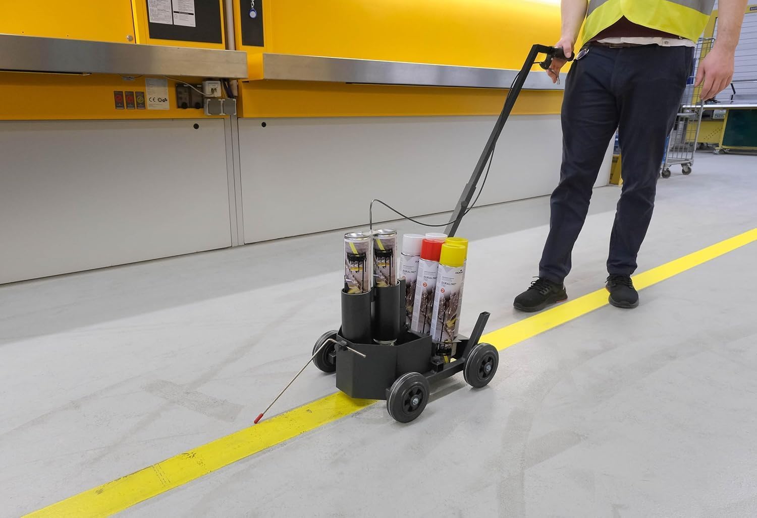durable-duraline-easytrack-chariot-de-marquage-au-sol-pour-a-rosol-750-ml-lignes image 5