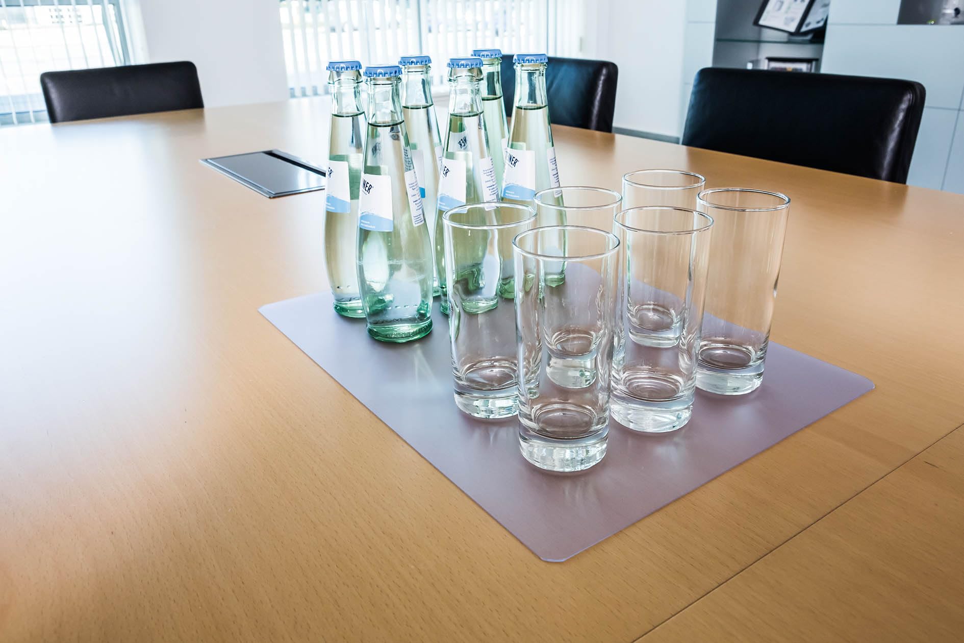 durable-sous-main-transparent-basic-42x30-cm-polypropyl-ne-antid-rapant image 3